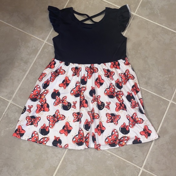 Minnie bow flutter sleeve twirl dress - Picture 2 of 4